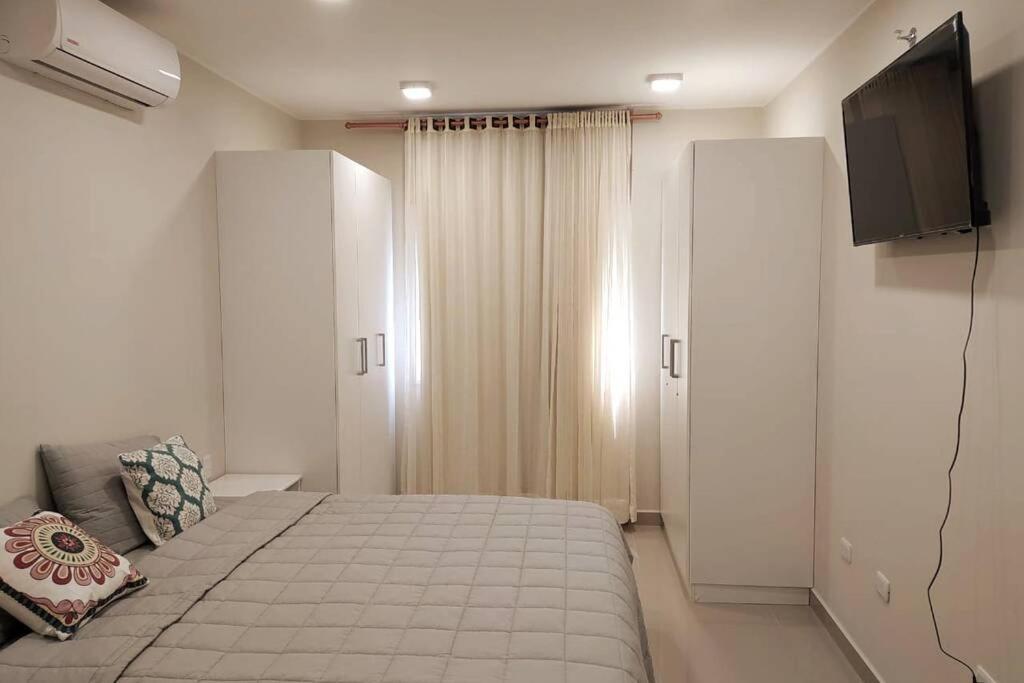 Condo in Villamorra, 2 bedrooms Asunción Esterno foto