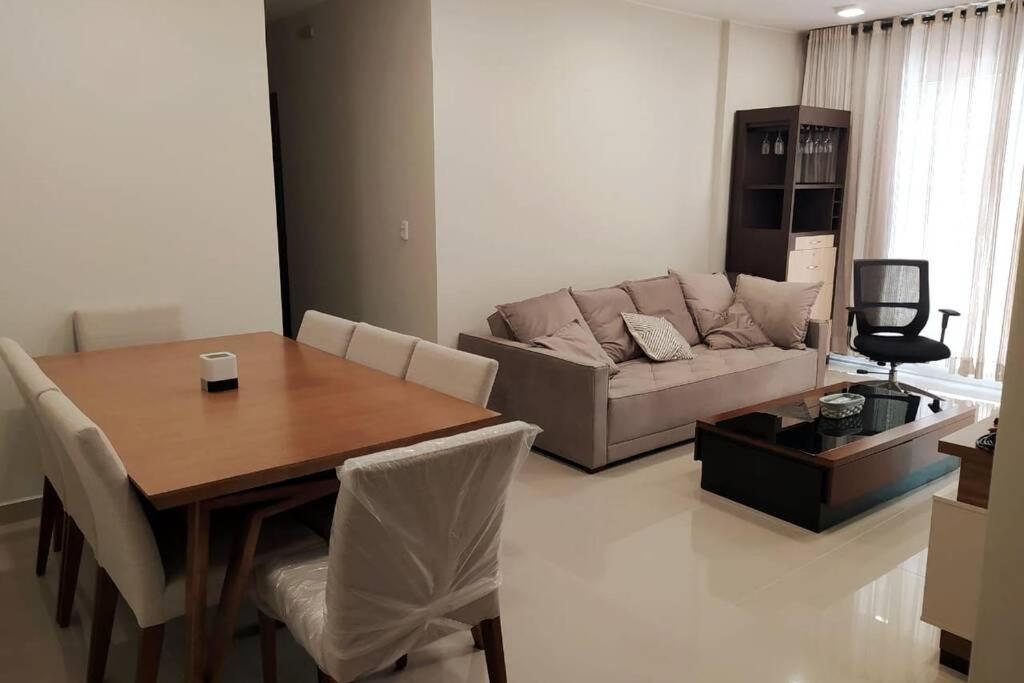 Condo in Villamorra, 2 bedrooms Asunción Esterno foto